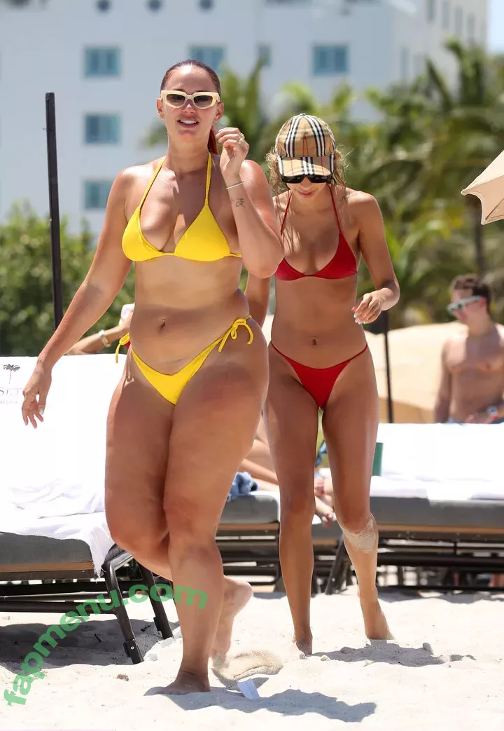 Yesjulz nude photo #0270 (Yesjulz)