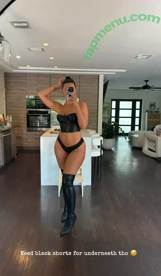 Yesjulz nude photo #0359 (Yesjulz)