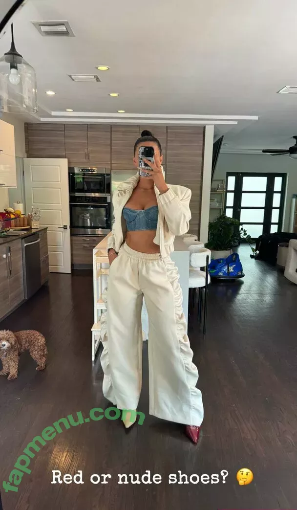 Yesjulz nude photo #0360 (Yesjulz)