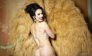yesqueenpea / yes.queen.pea nude photo #0013