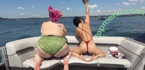 yesqueenpea / yes.queen.pea nude photo #0050