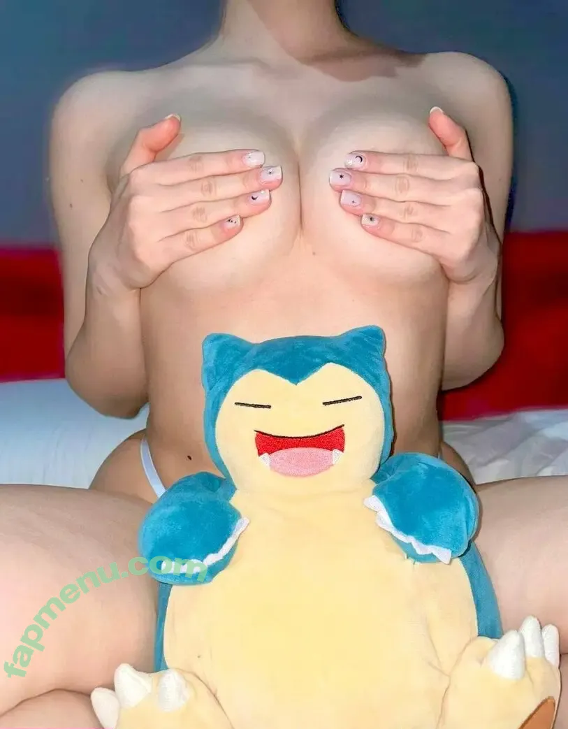 yfaveth nude photo #0094 (yfaveth)