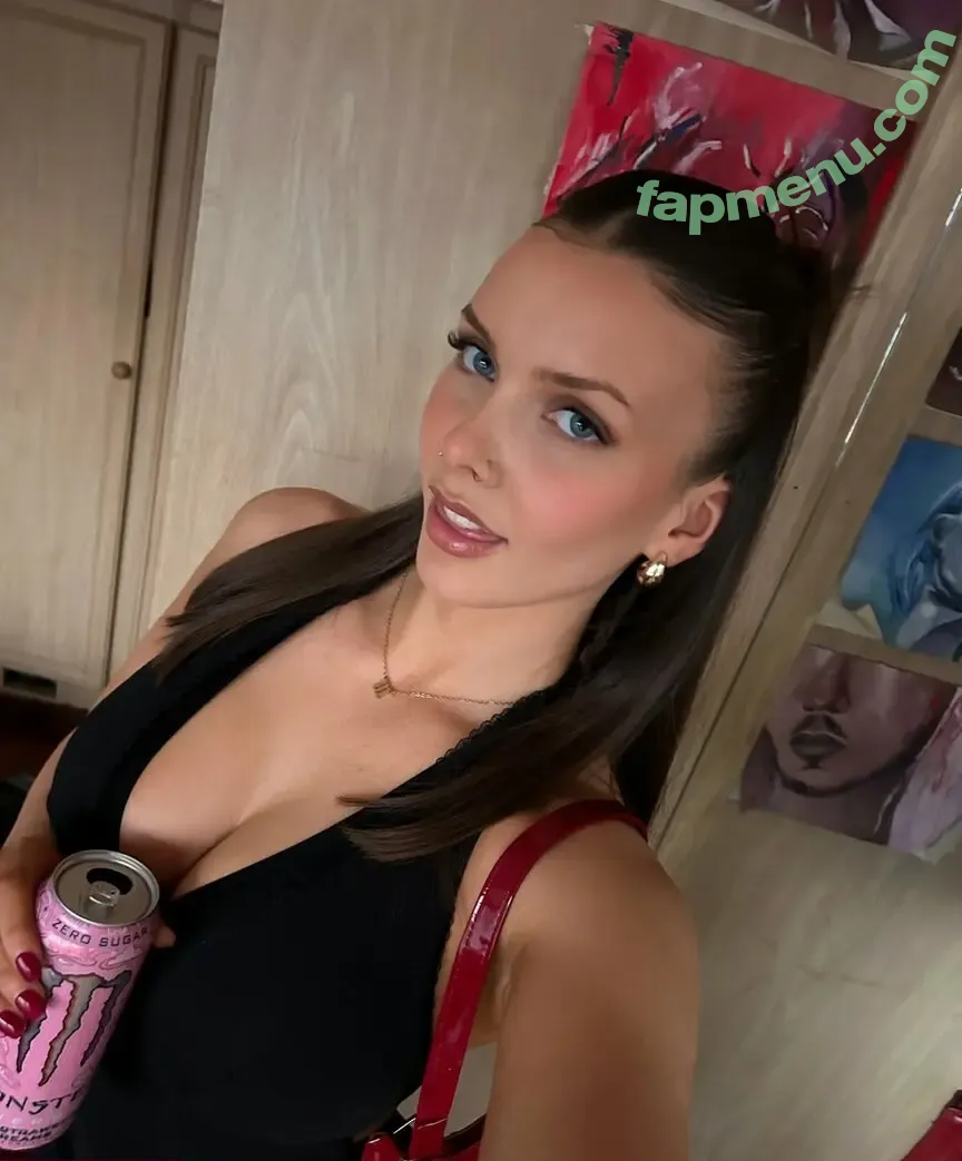 Ygwbt nude photo #0737 (Ygwbt)