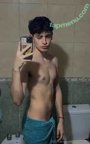yiyotwink / yitkawinn nude photo #0001