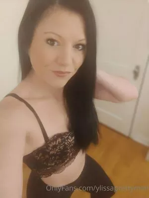 ylissaprettymanfree / therealseemyseem nude photo #0006