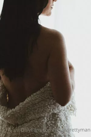 ylissaprettymanfree / therealseemyseem nude photo #0012