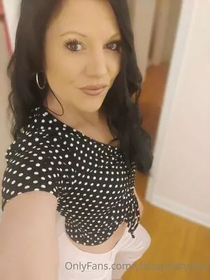 ylissaprettymanfree / therealseemyseem nude photo #0018
