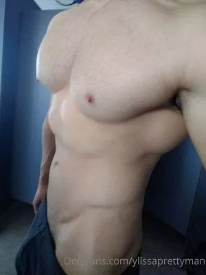 ylissaprettymanfree / therealseemyseem nude photo #0019