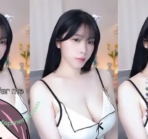 Yokang_ /  / yokang__ / 요캉__ nude photo #0011