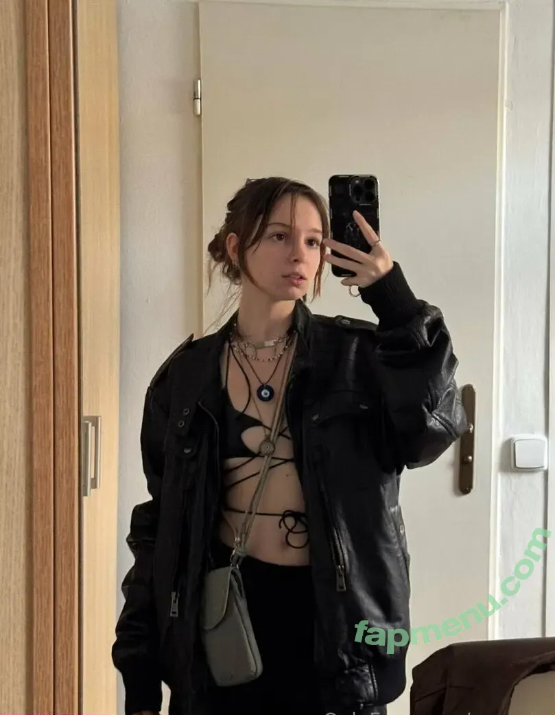 yosyojo nude photo #0141 (cloudychar / officialyesojo / 💥Yoko💥)
