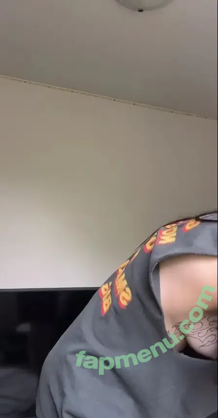 youngkeekz nude photo #0016 (youngkeez69 / yungkeeze)