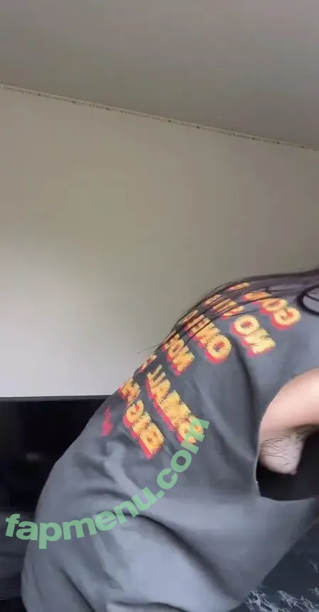 youngkeekz nude photo #0030 (youngkeez69 / yungkeeze)