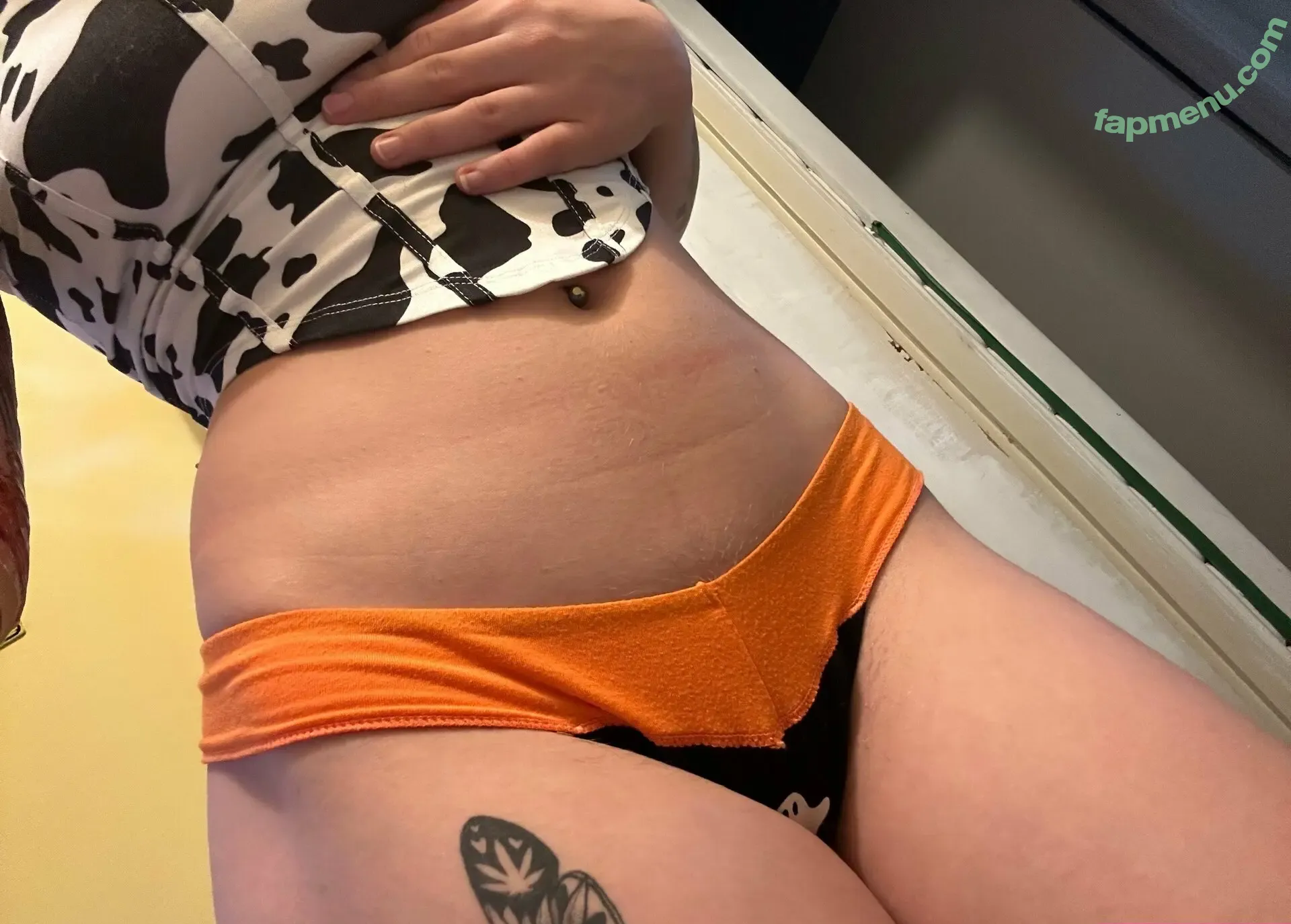 youonlywishyoucould nude photo #0027 (charlotte_aria_youonlywish)