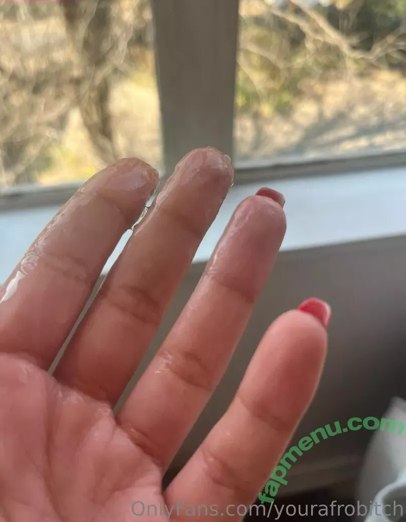 YourAfroBitch nude photo #0656 (Meleessa / melissabarreram / thatafrobitch)