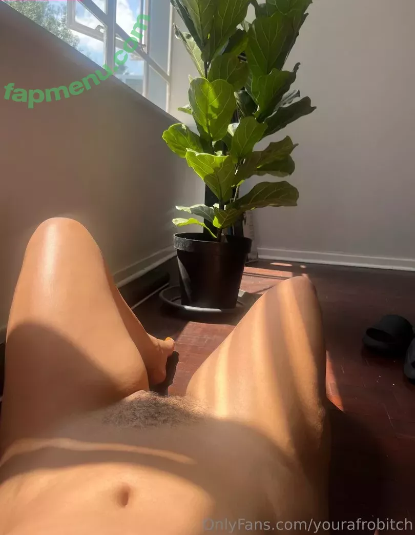 YourAfroBitch nude photo #0712 (Meleessa / melissabarreram / thatafrobitch)