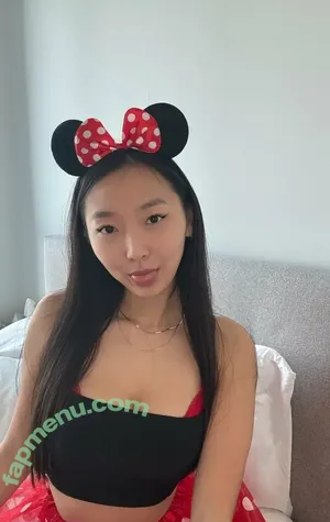  nude photo #0002