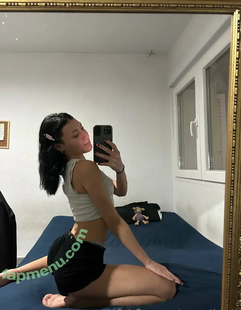 yourcutienati nude photo #0018 (yourcutieari)
