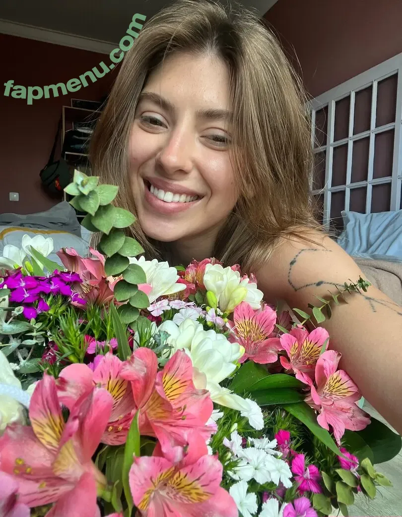 yourdreamavery nude photo #0010 (yourdream.avery)