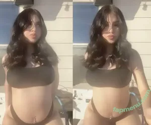 Yourfavalyy / __yourfavaly / yourfavaly nude photo #0012