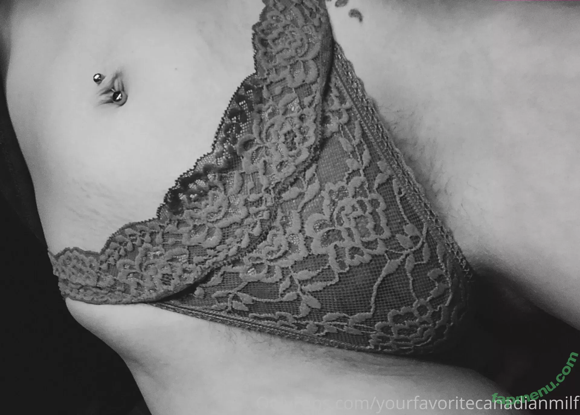 yourfavoritecanadianmilf nude photo #0001 (wonderful_womenx)