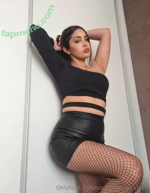  nude photo #0007
