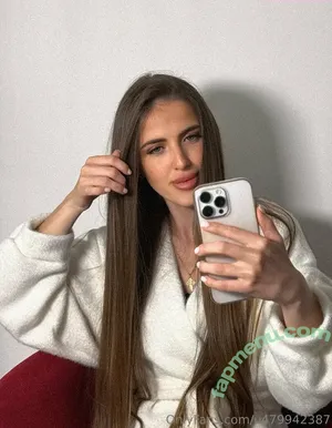  nude photo #0007