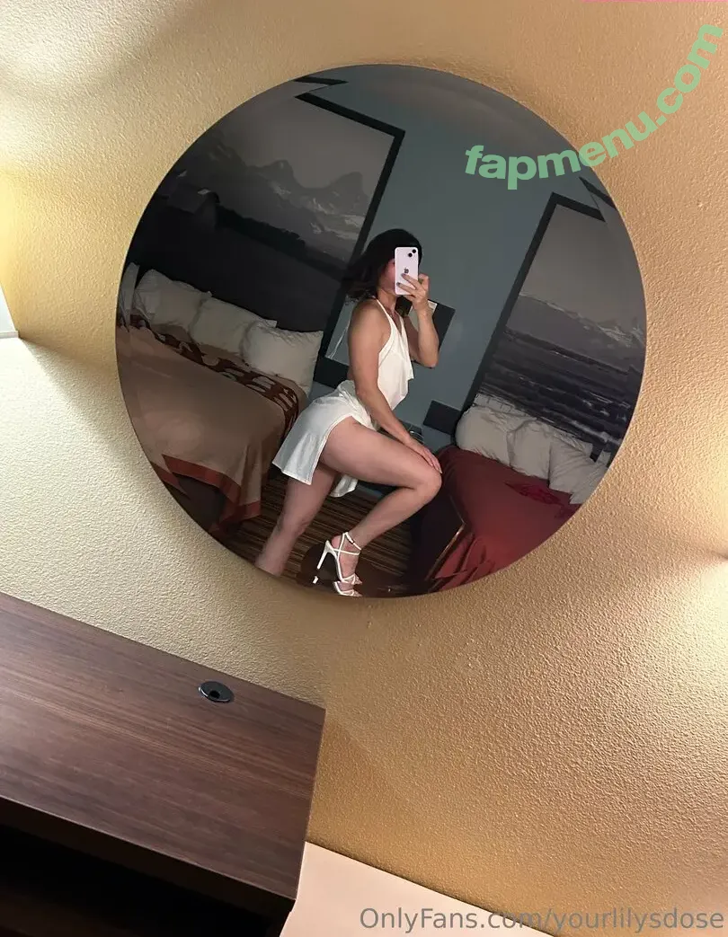 yourlilysdose nude photo #0031 (yourlilysdose)