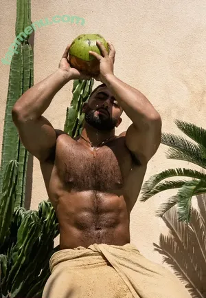 yourpersianking / elyassorari nude photo #0006
