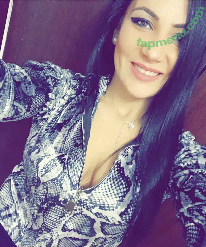 yourteacher01 nude photo #0004 (missamerrrickaa)