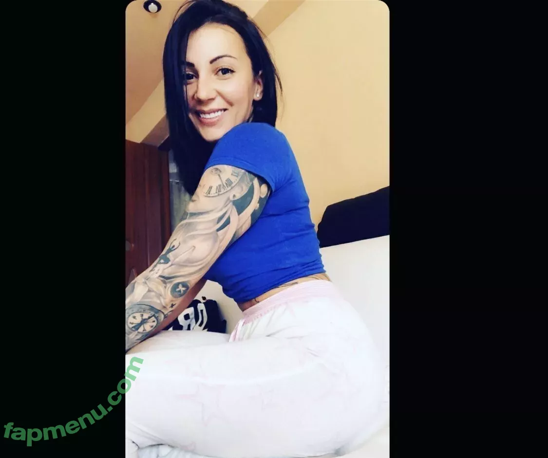 yourteacher01 nude photo #0021 (missamerrrickaa)
