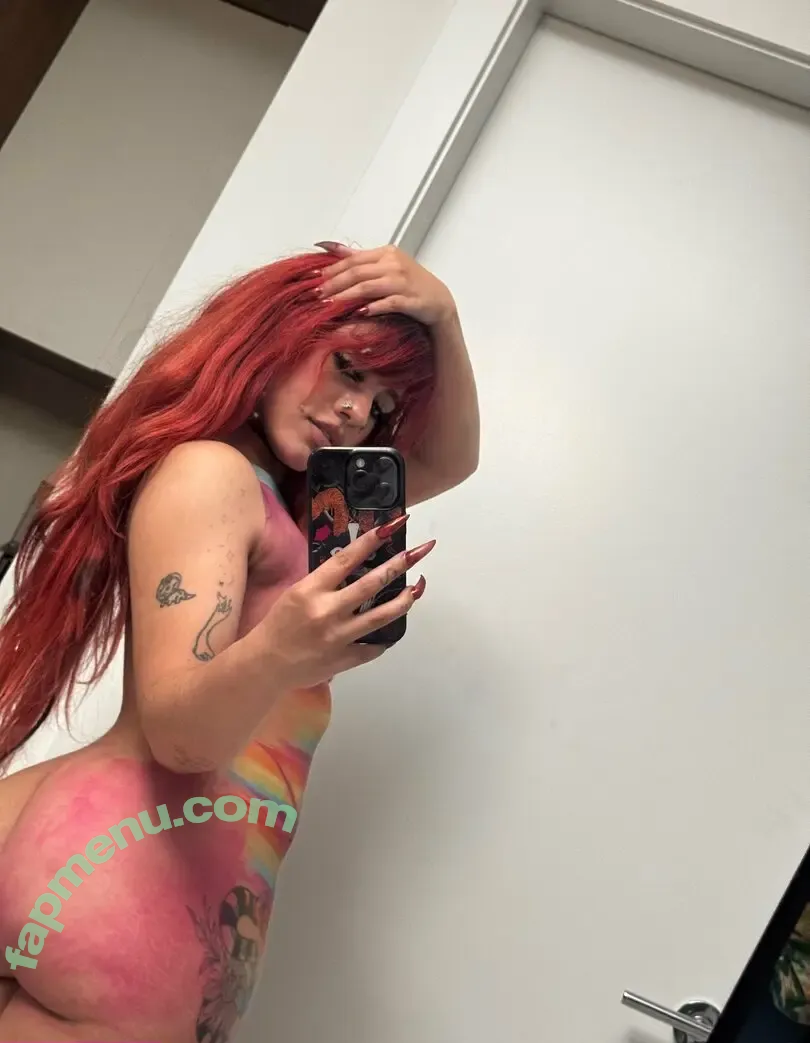 yourxgoldfish nude photo #0002 (yourxgoldfish)
