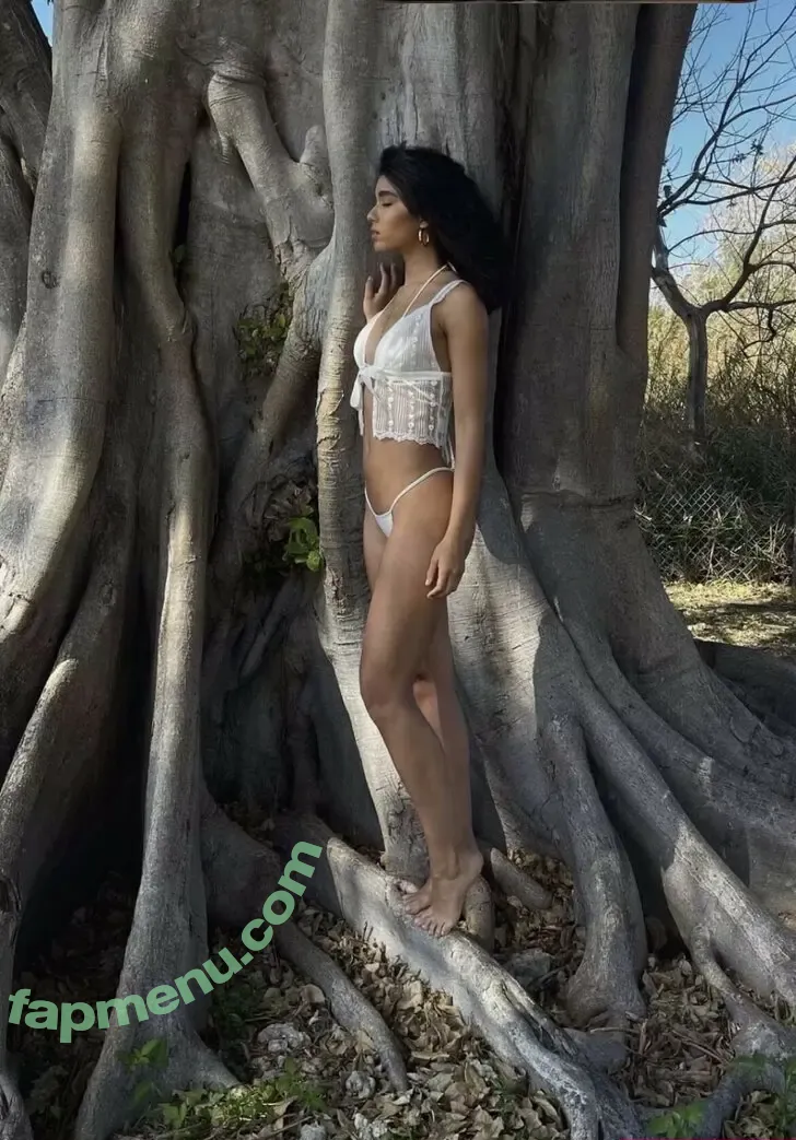 Yovanna Ventura nude photo #0938 (Yoventura / whoisyoventura)