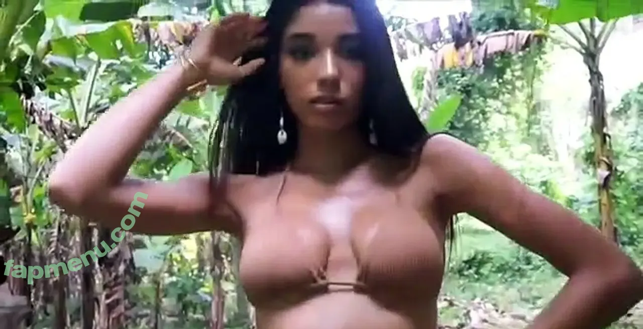 Yovanna Ventura nude photo #0964 (Yoventura / whoisyoventura)
