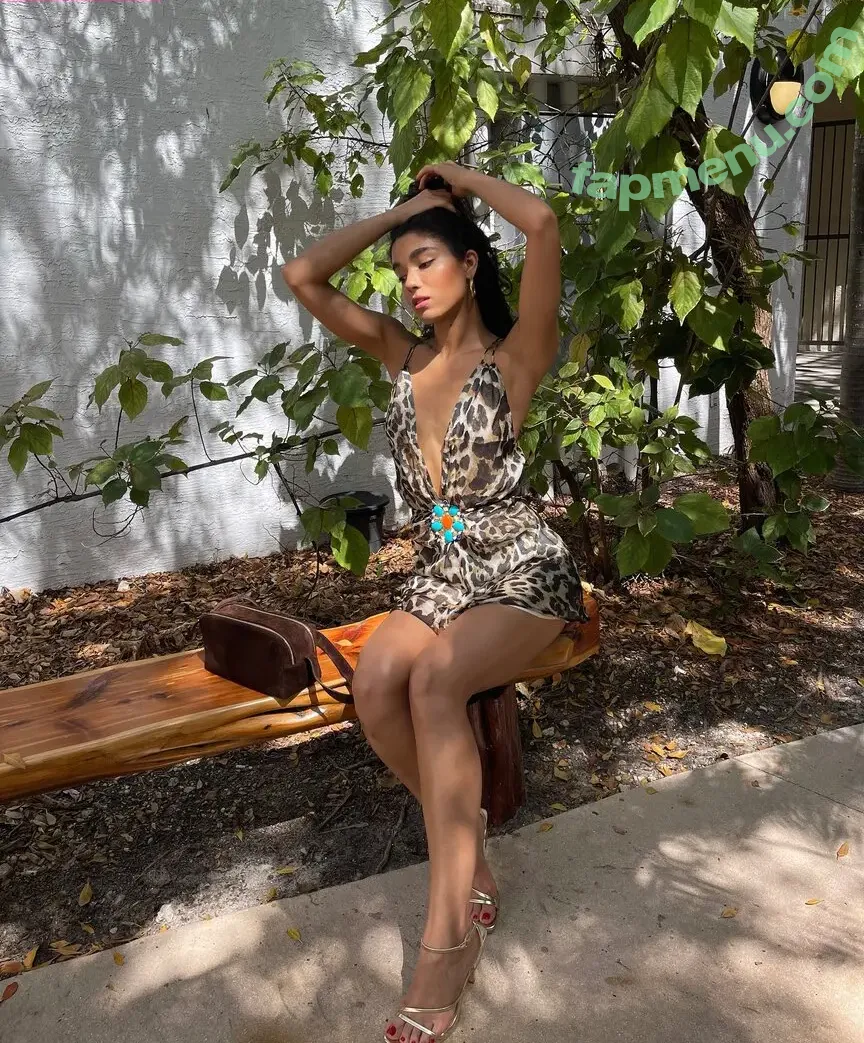 Yovanna Ventura nude photo #0975 (Yoventura / whoisyoventura)