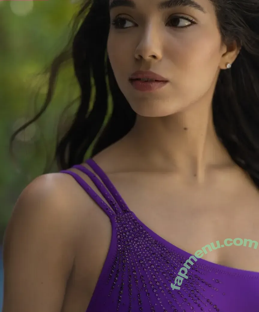 Yovanna Ventura nude photo #1011 (Yoventura / whoisyoventura)