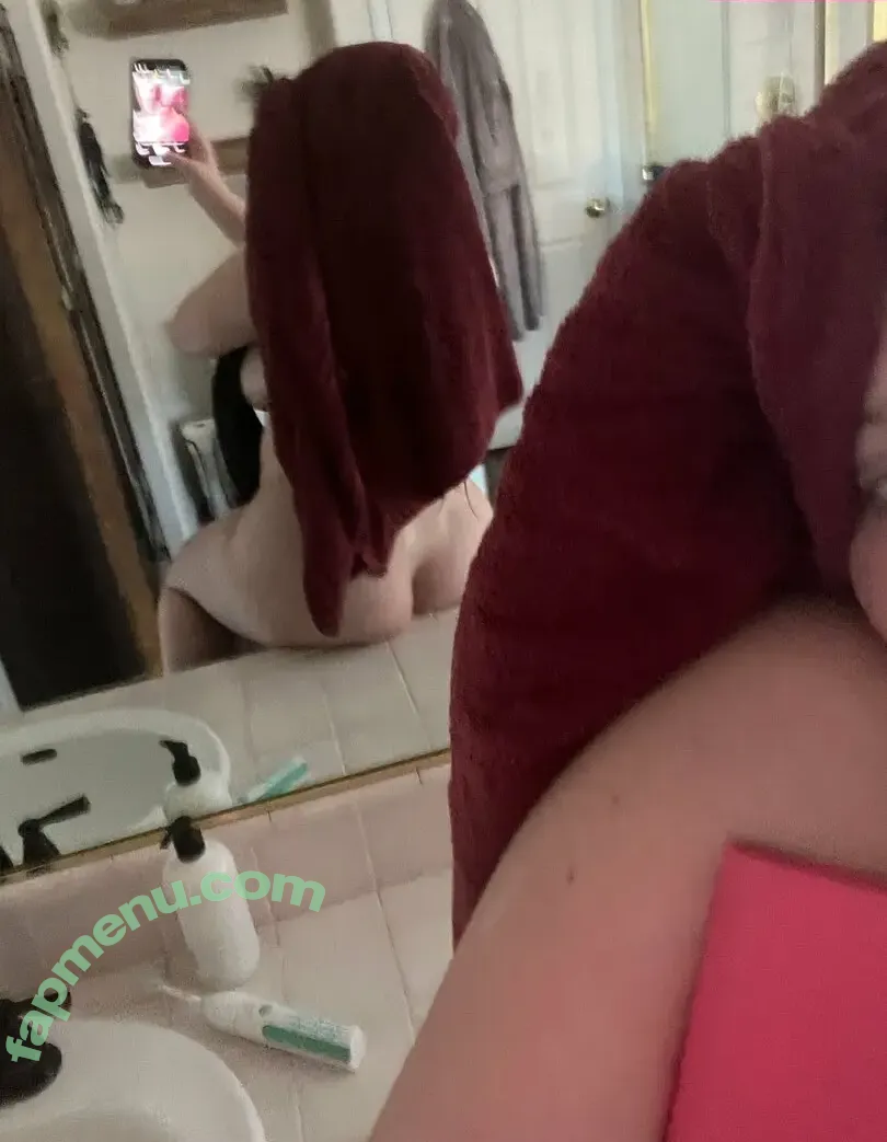 yrbigboobgf nude photo #0001 (itsjenwarnes)