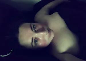 yseultlefey / yseult nude photo #0008