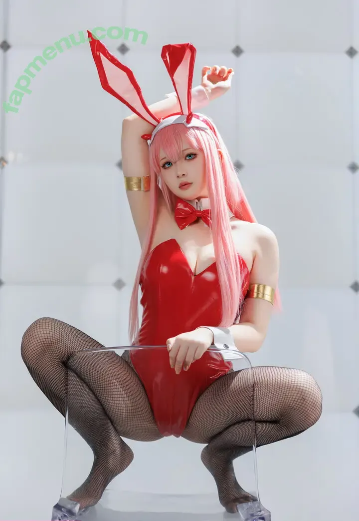 Yukako nude photo #0102 (Purinpuppy / yukako_yuyu)