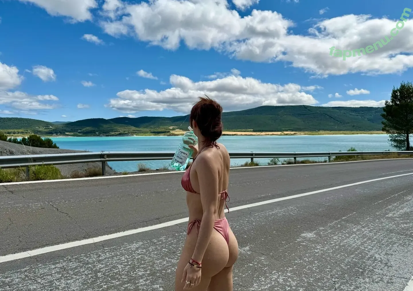 yukiszwaczka nude photo #0088 (vanessaszwaczka)