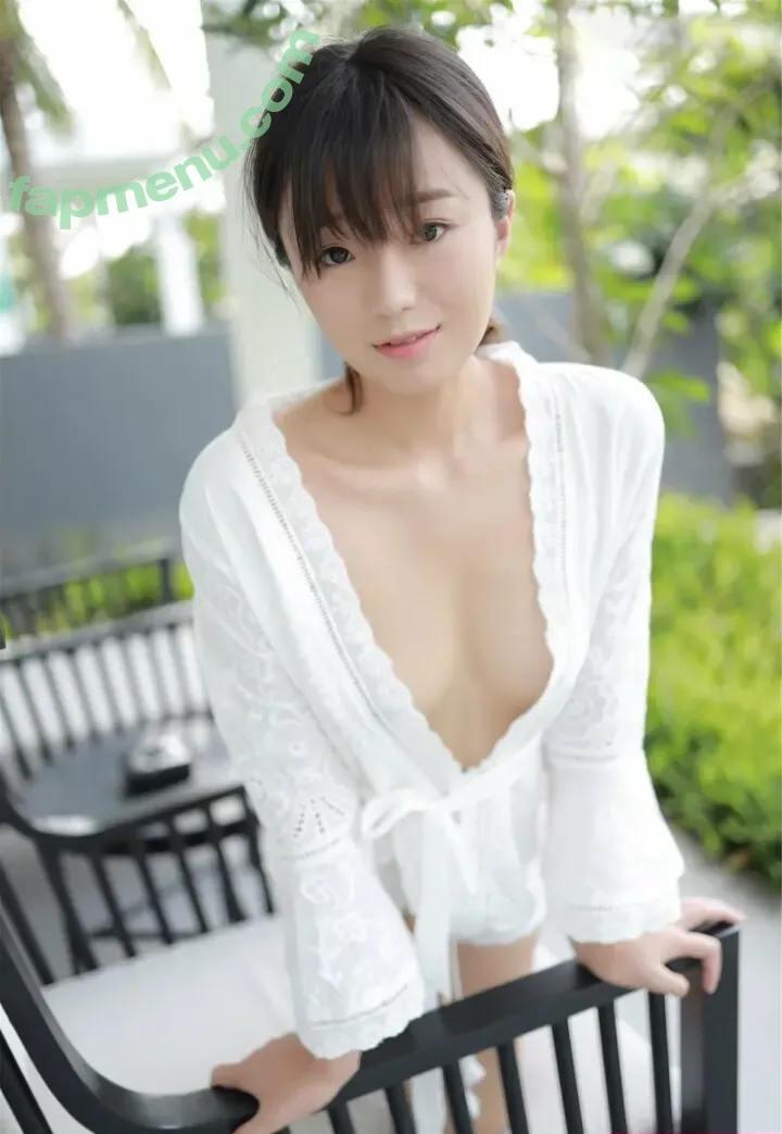 Yum Yuka nude photo #0005 (Yum Yuka)