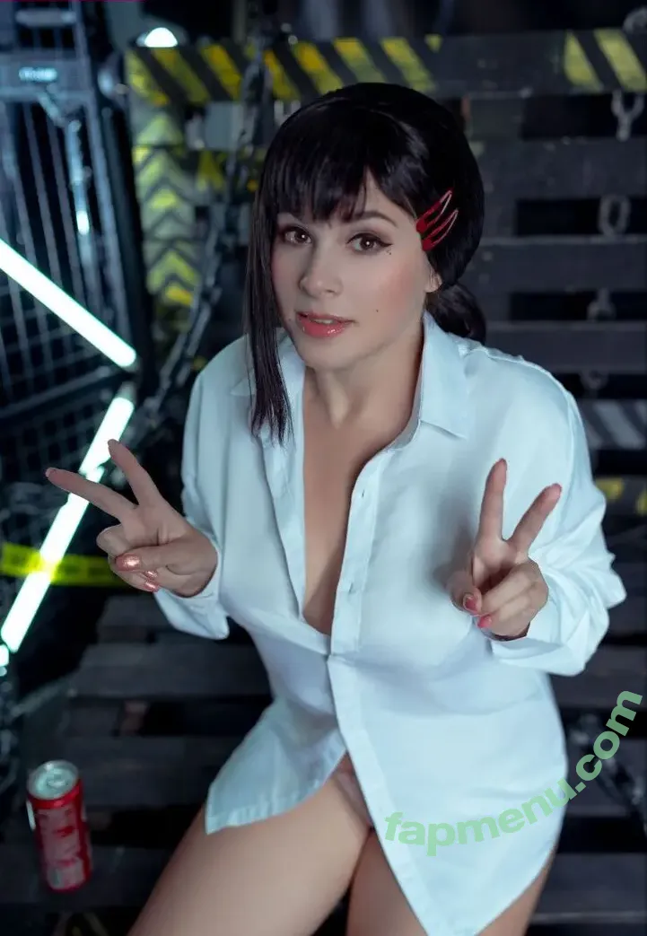 Yunakairi nude photo #0072 (yunakairi.cosplay)