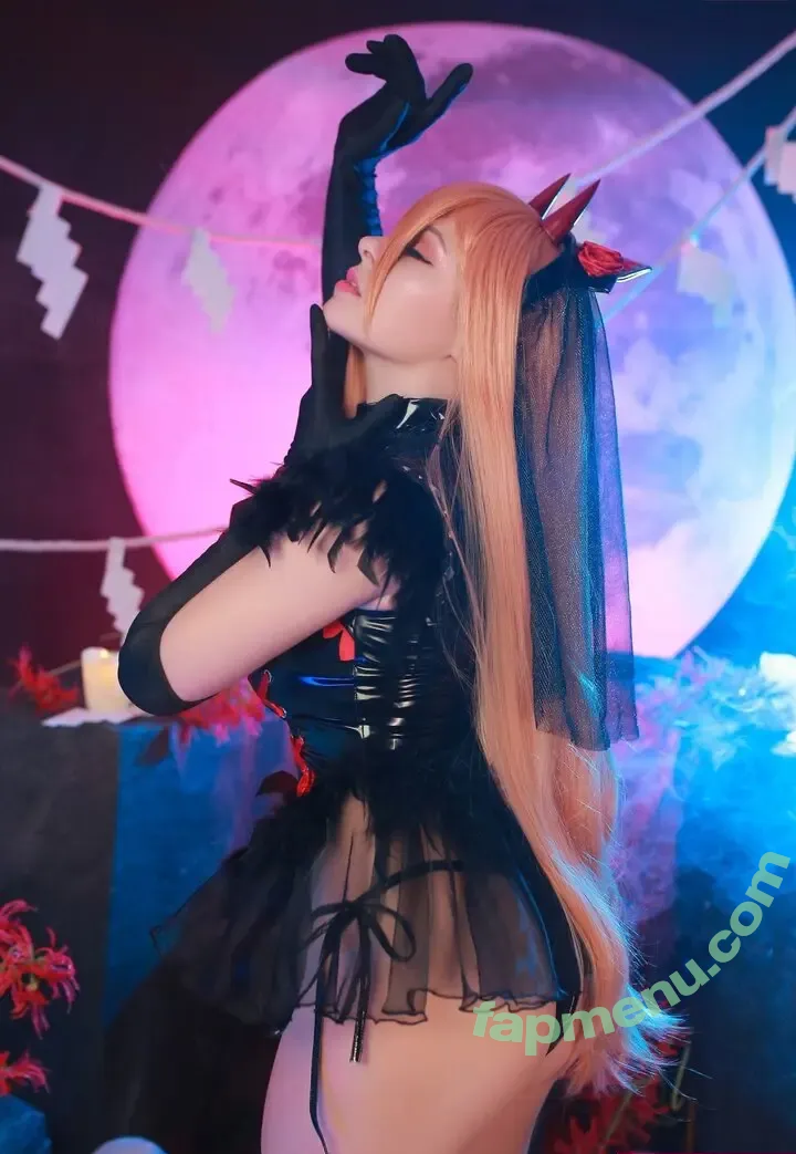 Yunakairi nude photo #0093 (yunakairi.cosplay)