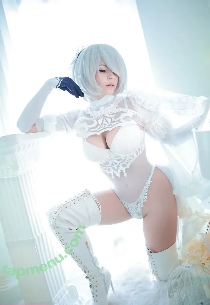 Yunakairi nude photo #0155 (yunakairi.cosplay)