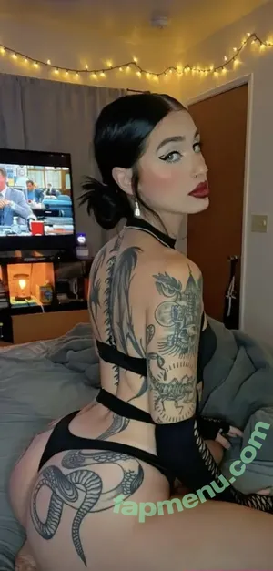  nude photo #0005