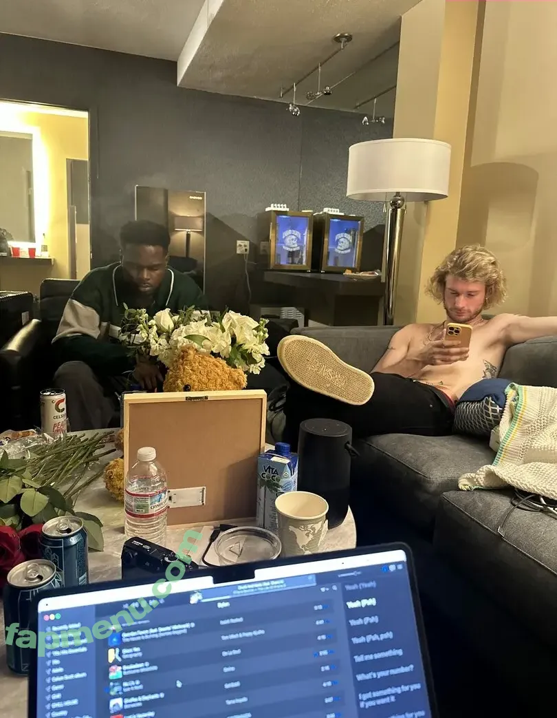 yunggravy nude photo #0010 (yunggravy)