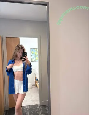  nude photo #0008