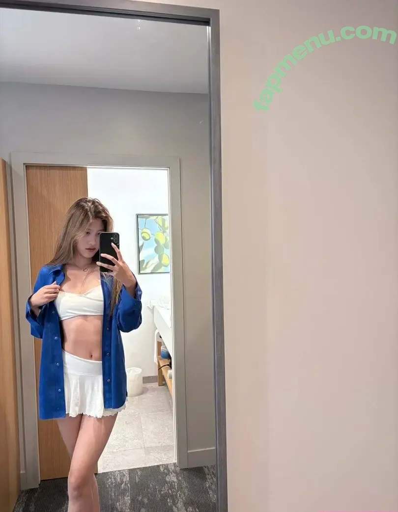 yunni2yung nude photo #0008 (yunni2yung)