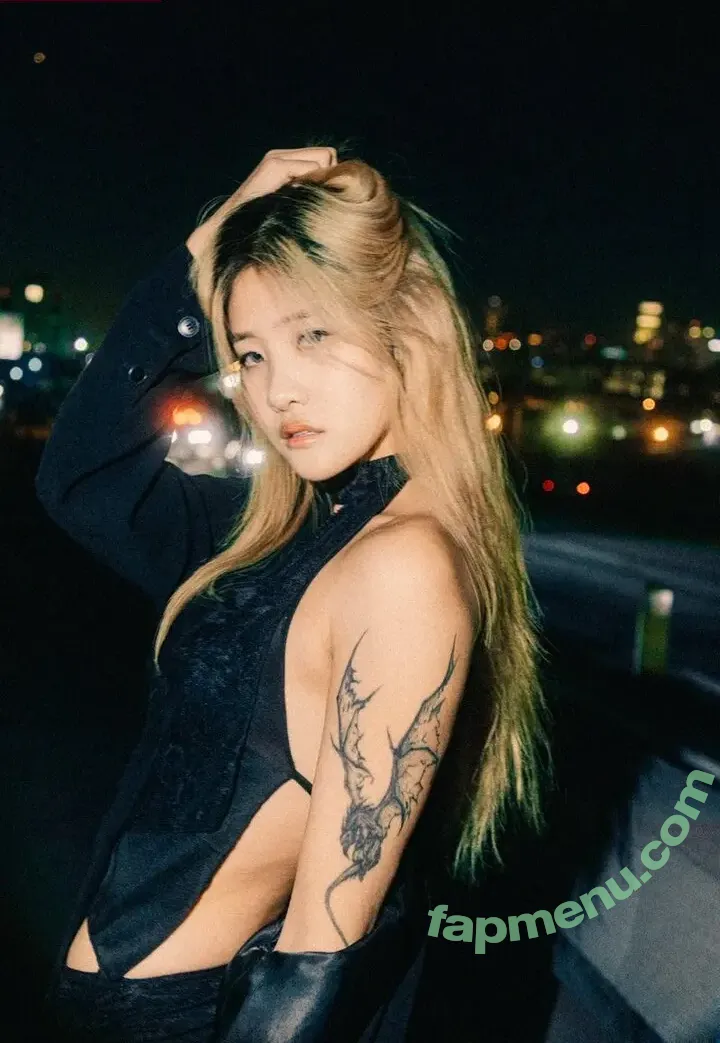 yunni2yung nude photo #0011 (yunni2yung)