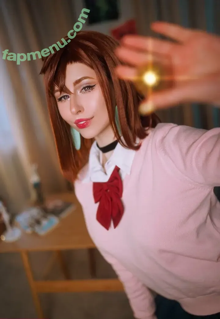 Yunogana nude photo #0052 (Yunogana_Cosplay)