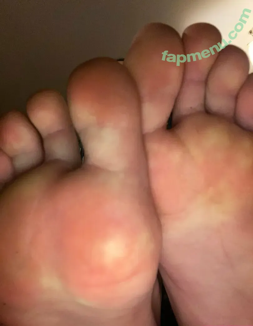 yvibelly nude photo #0022 (ivysbelly)